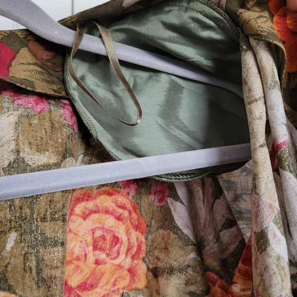 St. Gillian floral dress - Picture 9 of 12